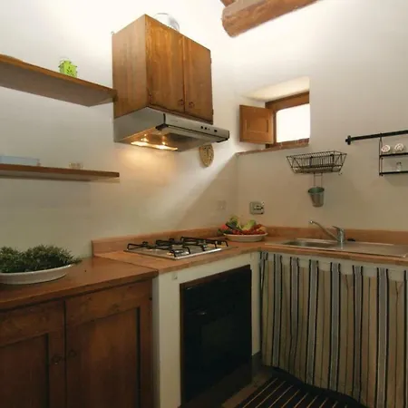 Апартаменты Petroro- Todi With Fireplace Ii